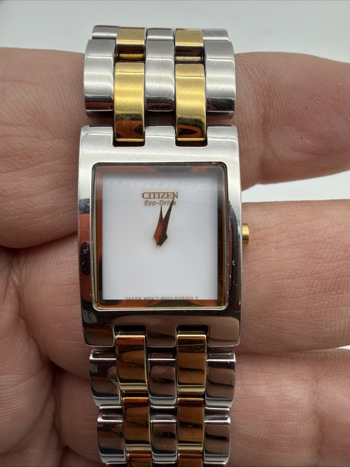 Citizen Ecodrive Ladies White Dial Twotone Stainless Dress Watch Ex130451a Read